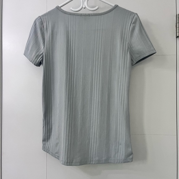 Light Blue Top - Picture 5 of 5